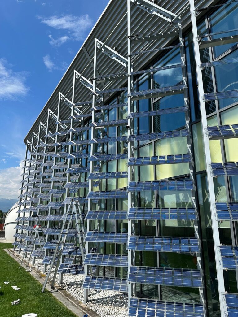 Lavaggio pannelli fotovoltaici2
